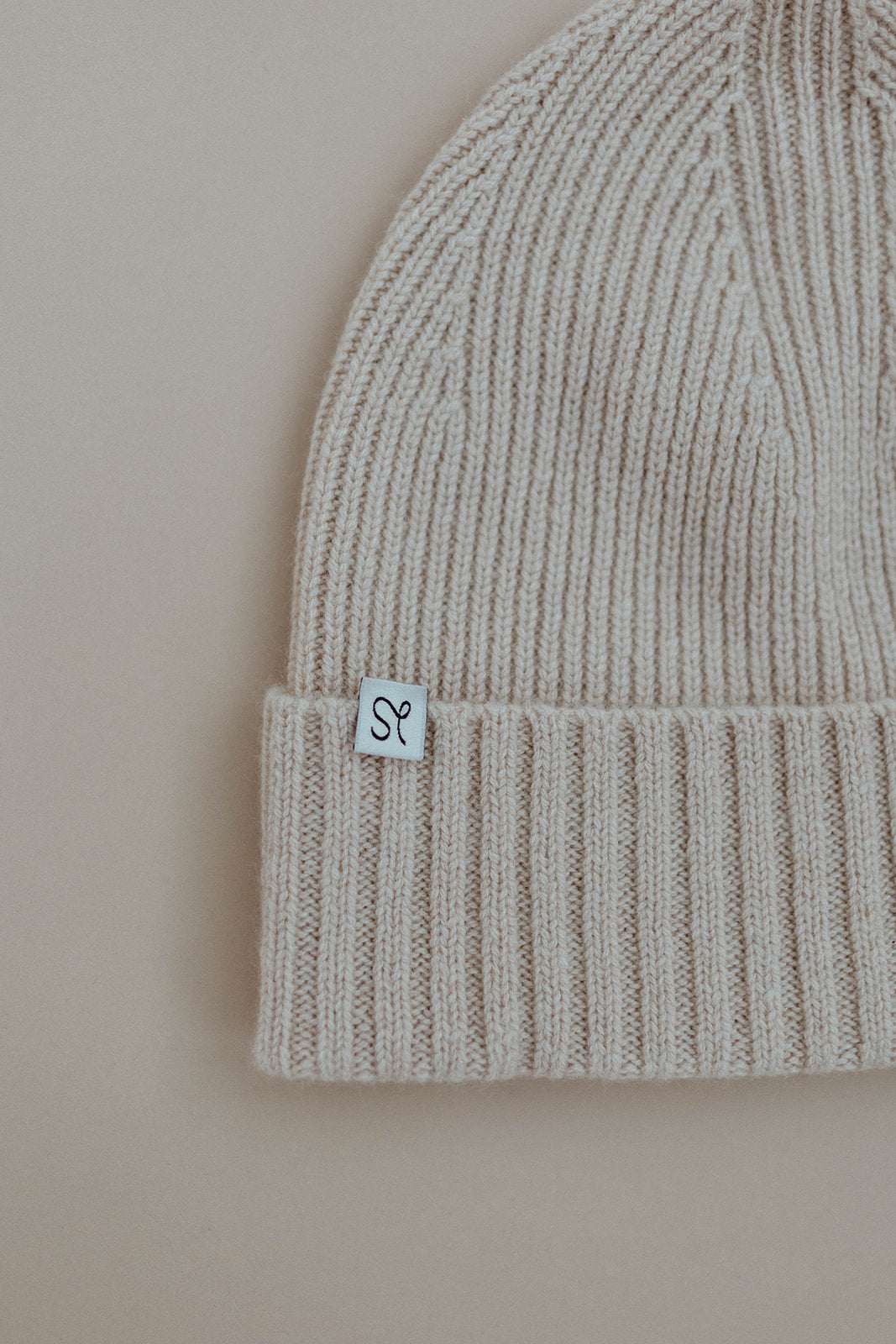 Cashmere Ribbed Hats