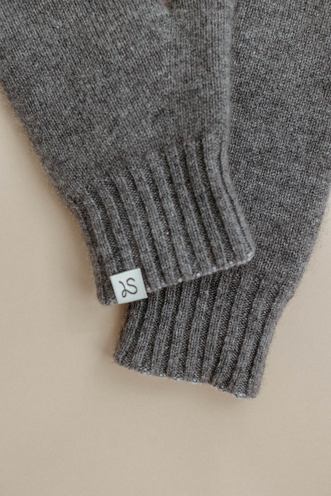 Cashmere Reversible Mittens