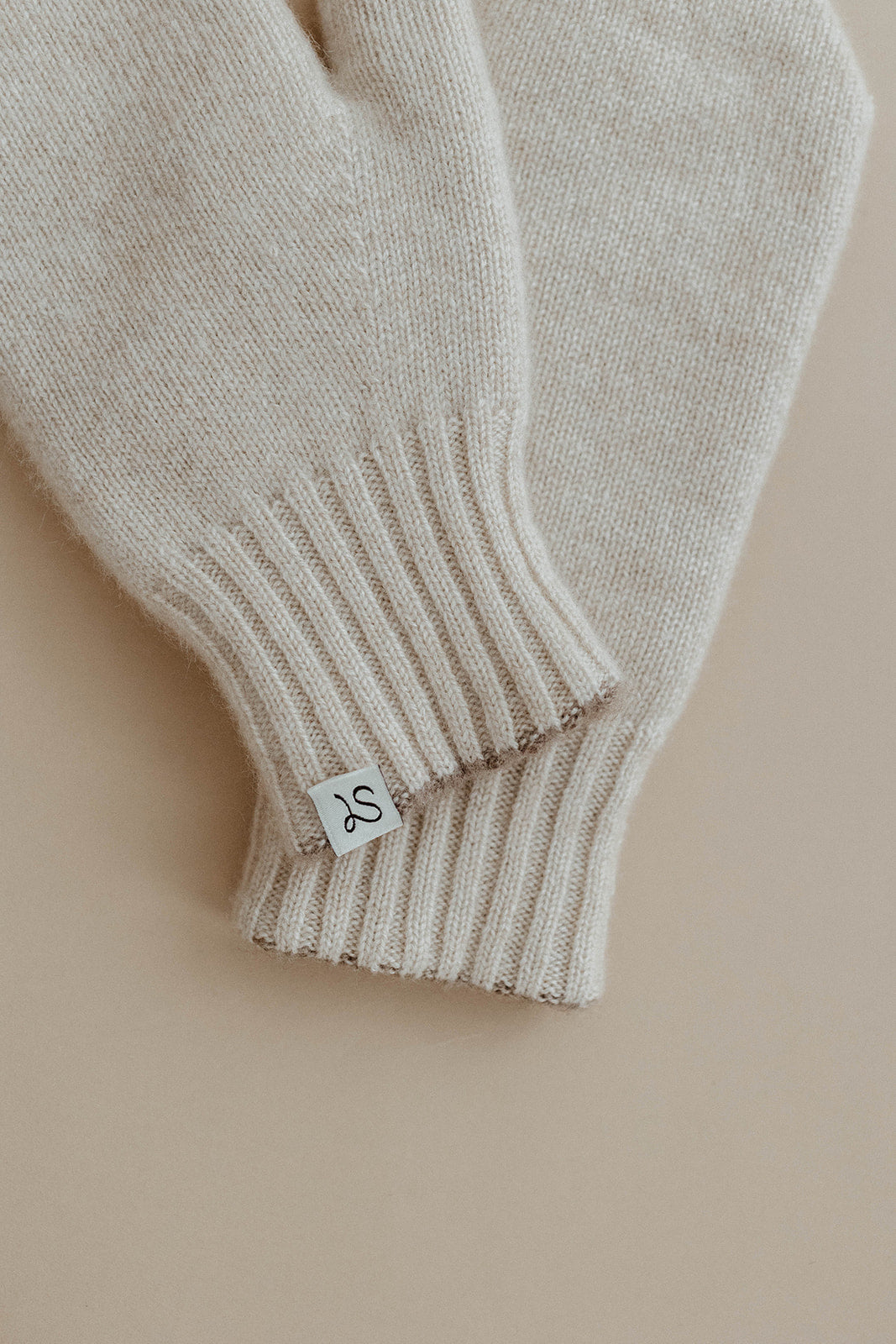 Cashmere Reversible Mittens