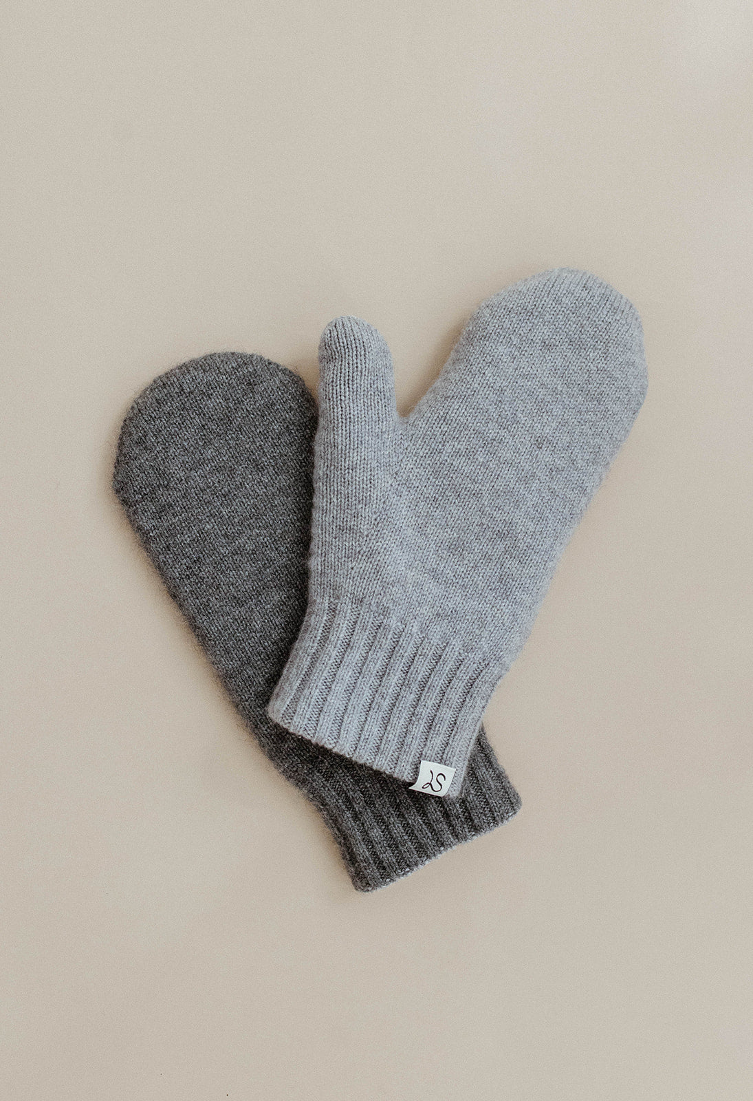 Cashmere Reversible Mittens