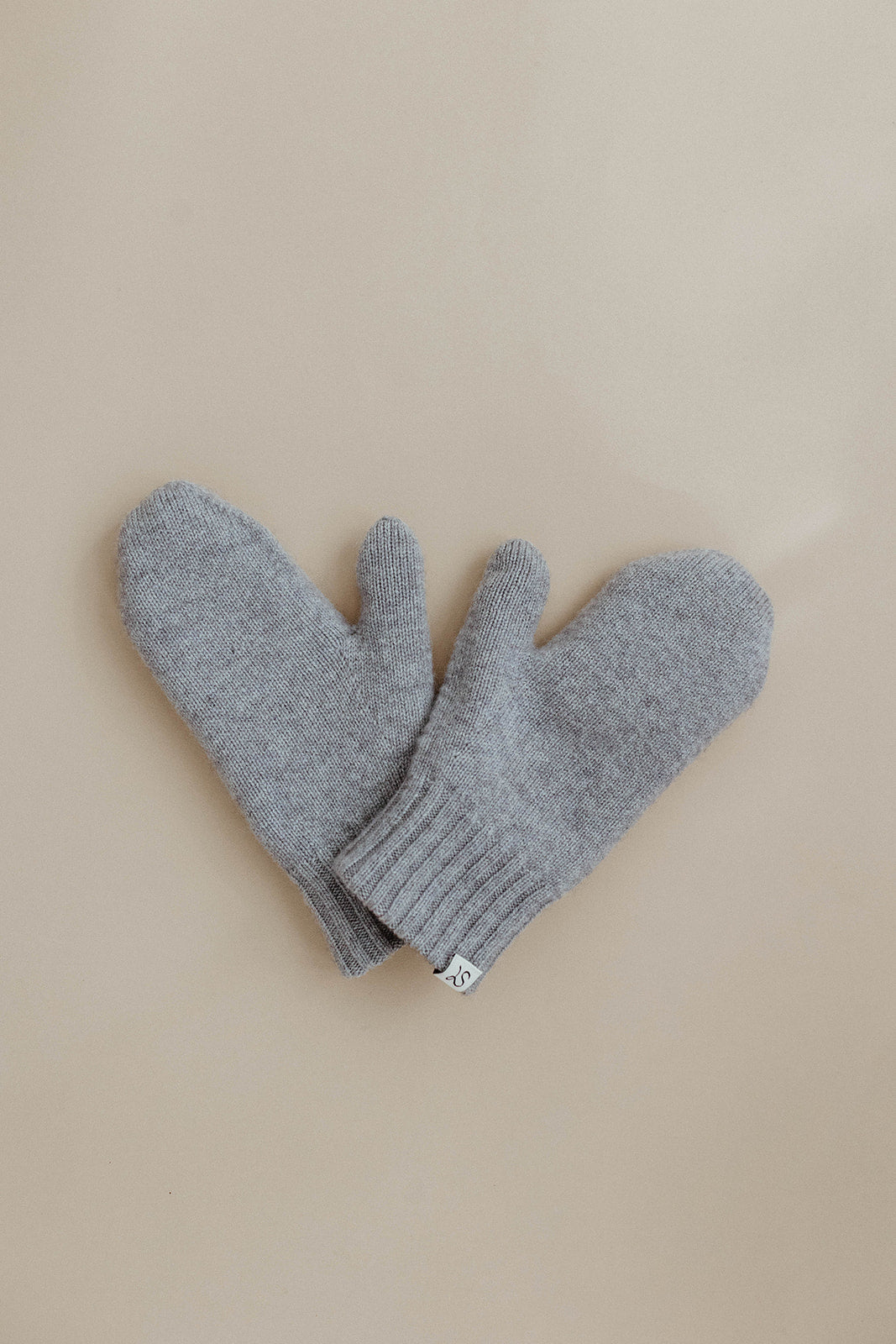 Cashmere Reversible Mittens