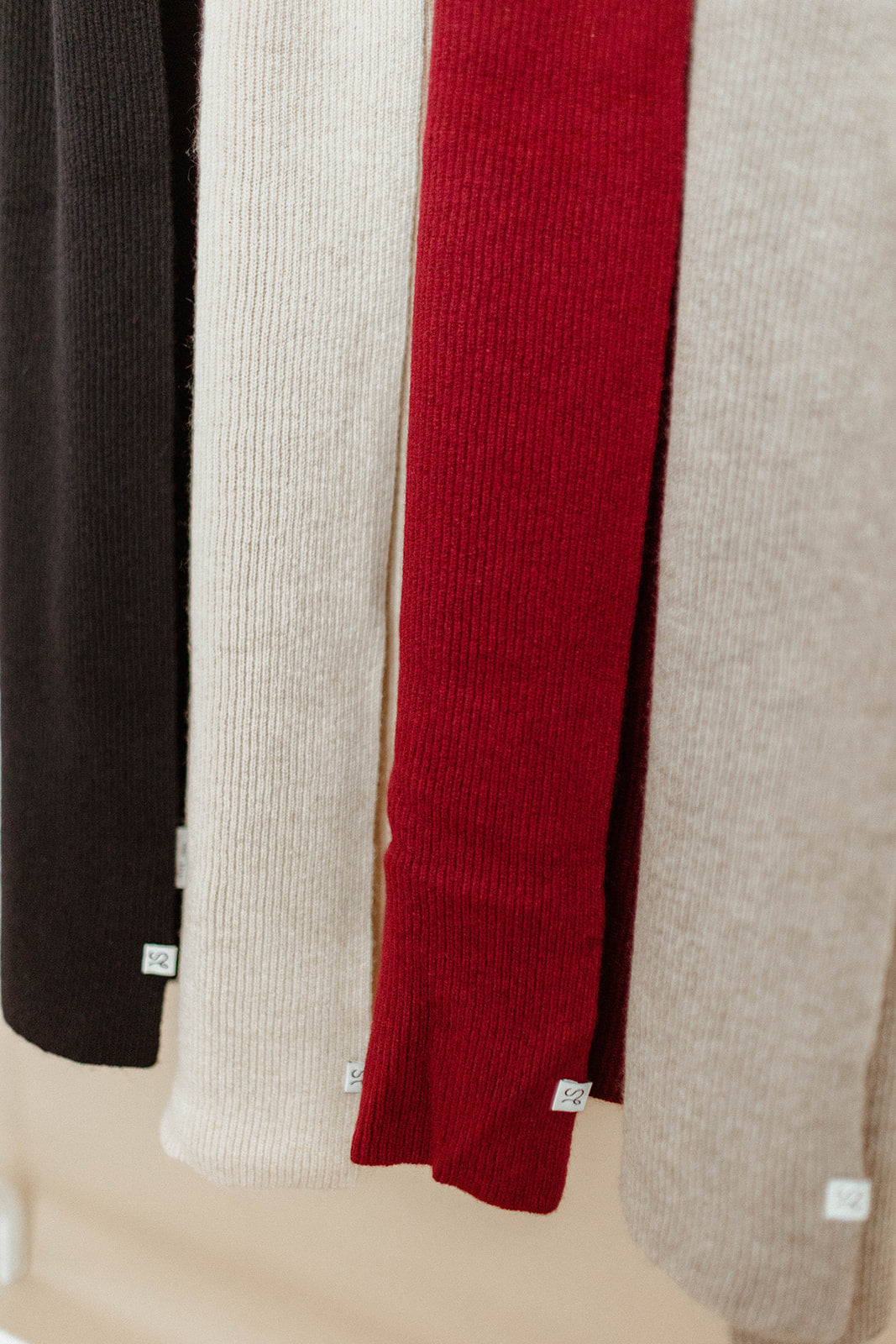 Cashmere Ribbed Scarf