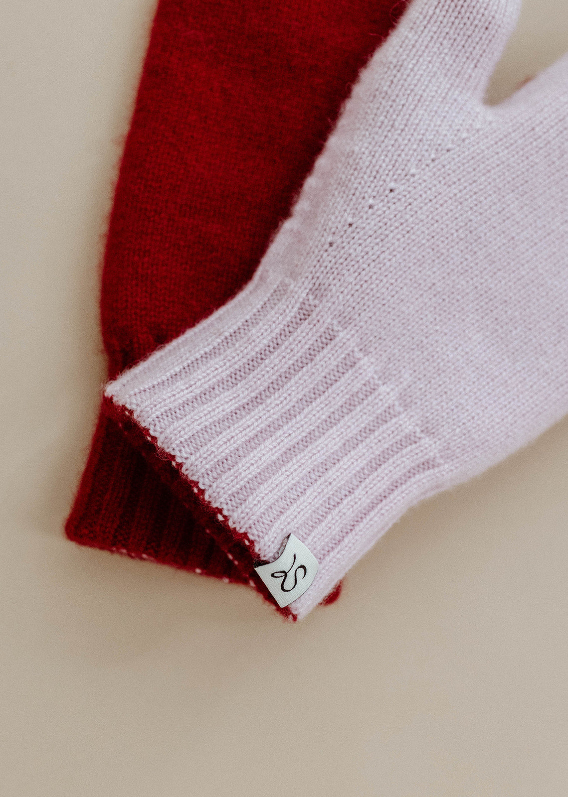 Cashmere Reversible Mittens